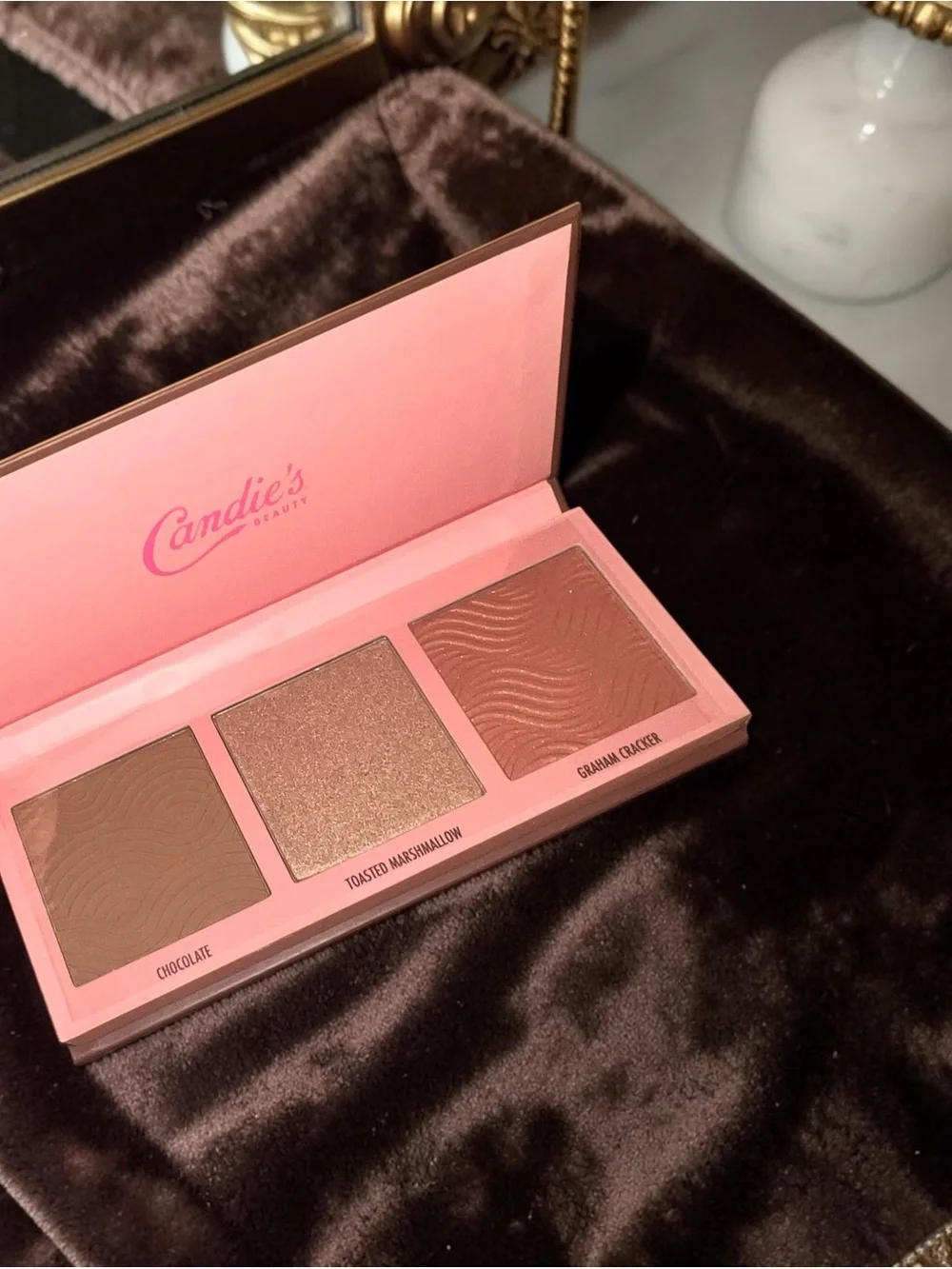 Candie's Parlor S'mores Contour Palette - Chocolate Brown & Cream BNWOB